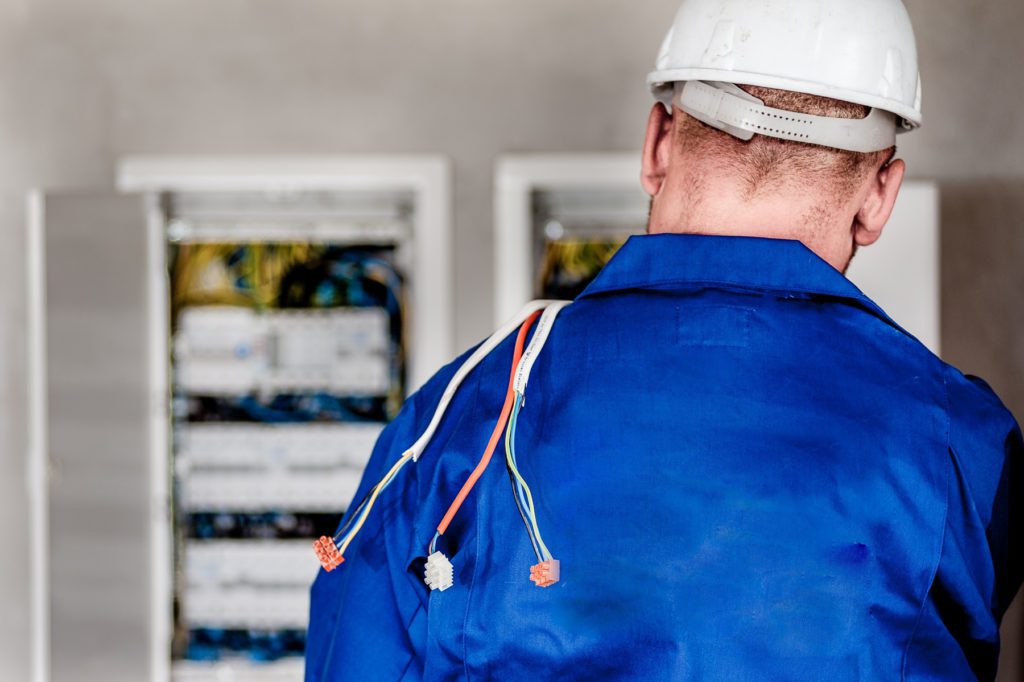 Working People Photography Challenge 8 Electrician